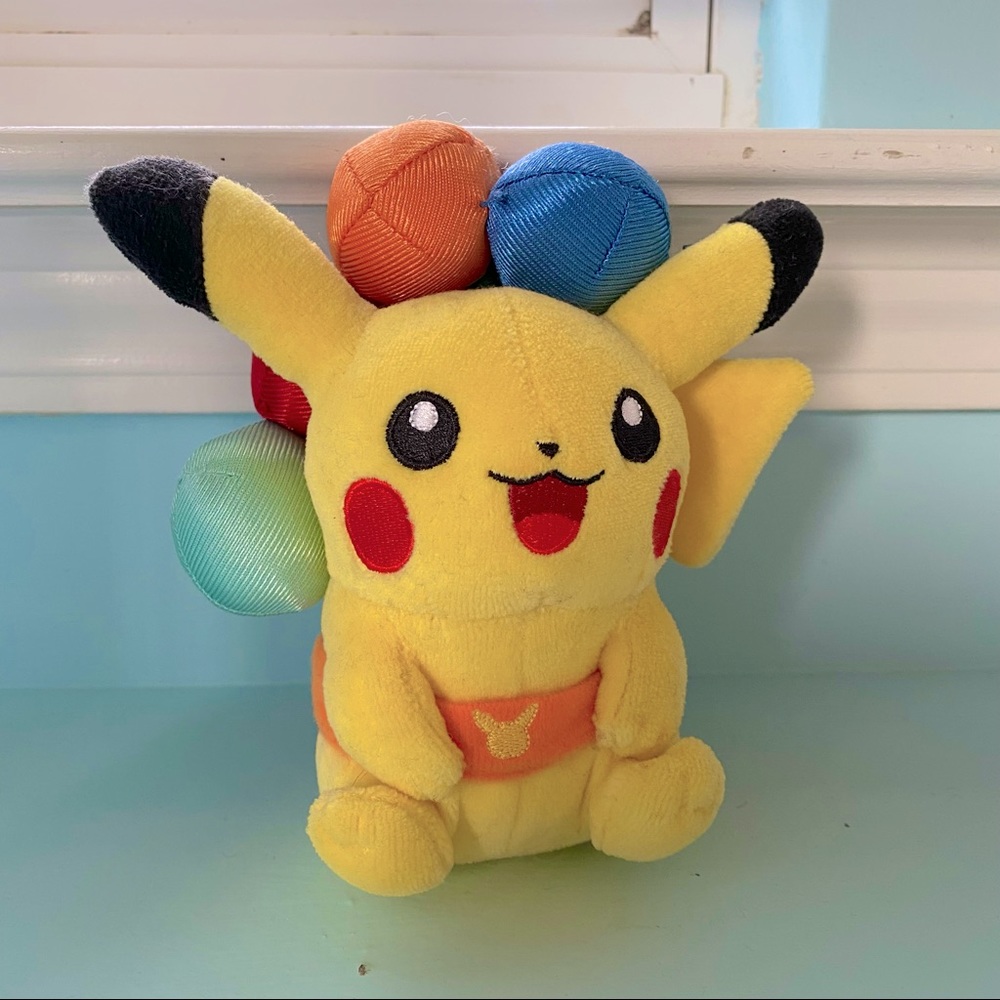 Pokémon Center Japan Balloon Pikachu 6.5” plush